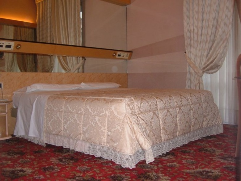 Hotel Roma