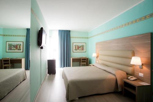 Janus Hotel