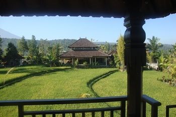 Atres Villa