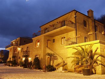 Hotel Tenuta Montelaura