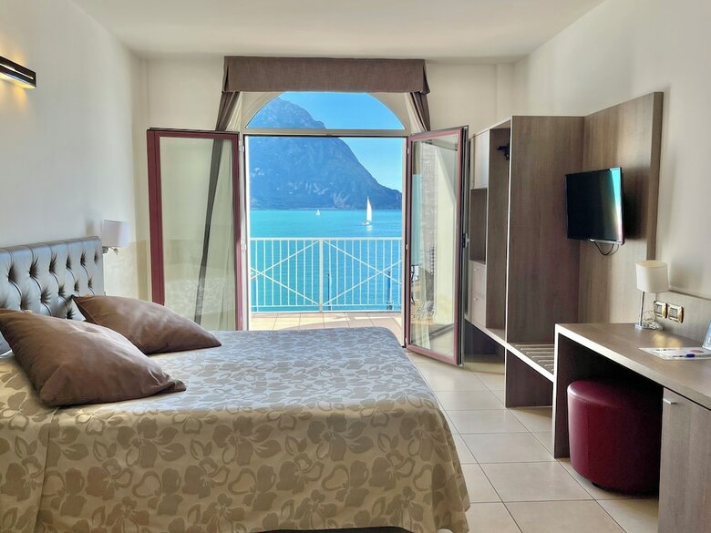 Hotel Lovere Resort & Spa