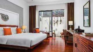 Hotel Lynnaya Urban River Resort