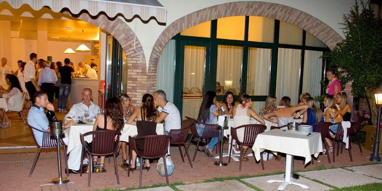 Le Terrazze Sul Lago Suite Hotel