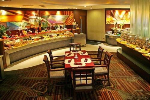 Jinling Danyang Hotel