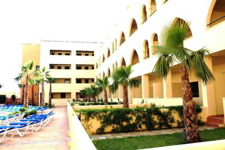 Apartamentos Playamarina