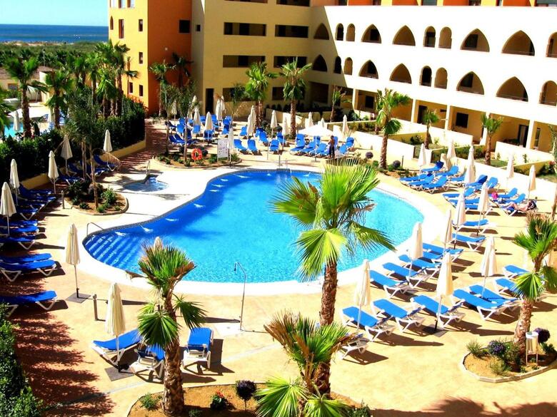Apartamentos Playamarina