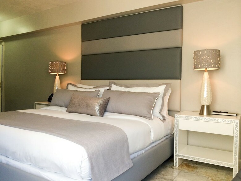 Beacon Hotel