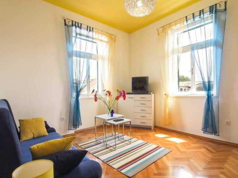Hotel Apartman Sanda