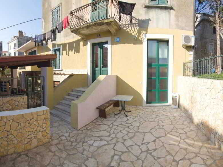 Hotel Apartman Sanda