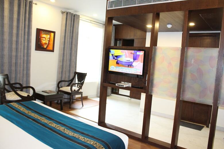 Hotel Atulyaa Taj