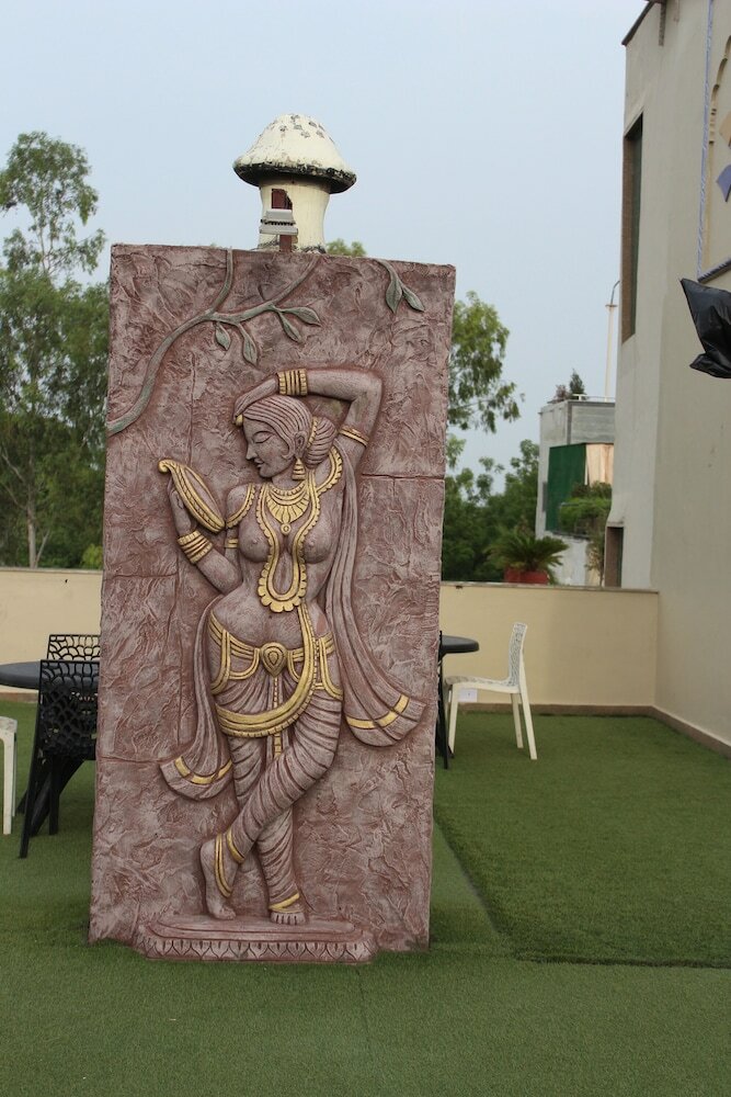 Hotel Atulyaa Taj