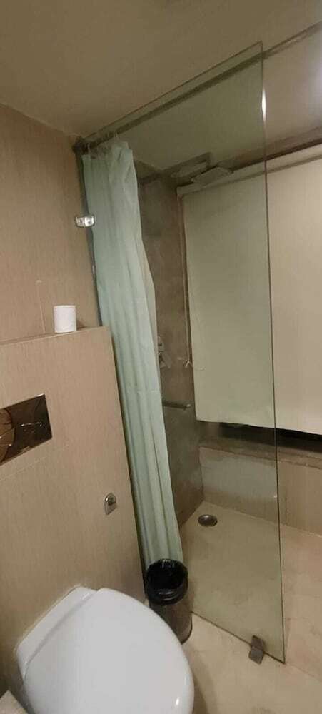Hotel Atulyaa Taj