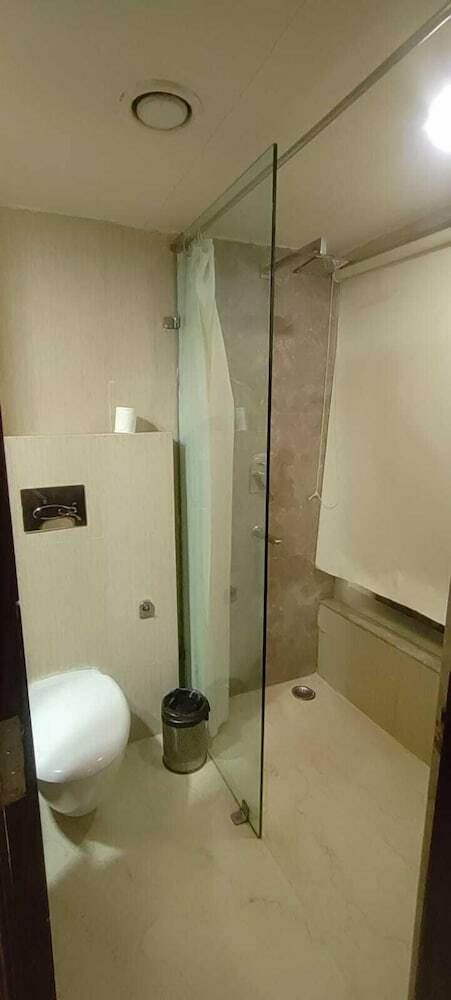 Hotel Atulyaa Taj