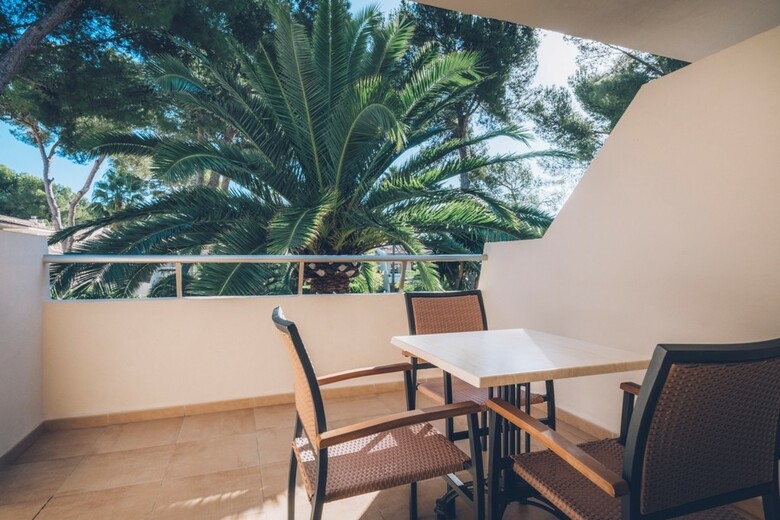 Aparthotel Iberostar Waves Pinos Park
