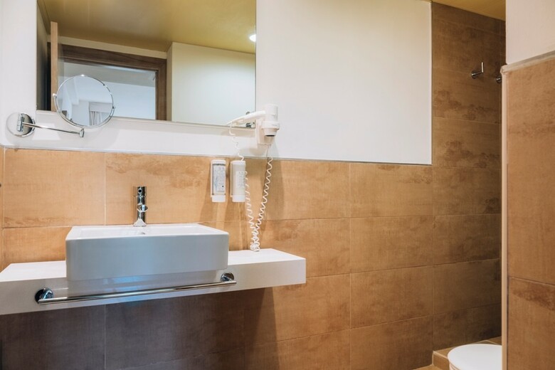 Aparthotel Iberostar Waves Pinos Park