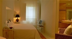 Tarthes Hotel
