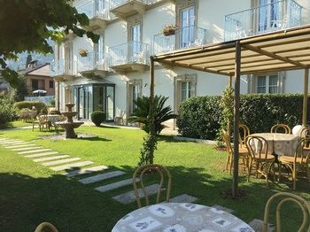 Hotel Lario
