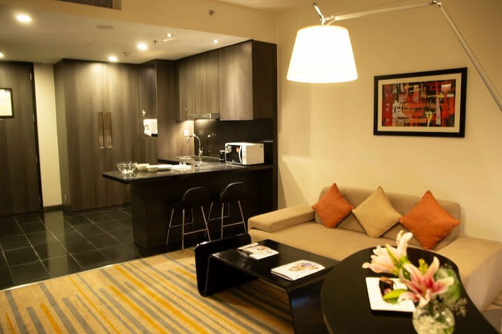 Novotel Kolkata Hotel And Residences