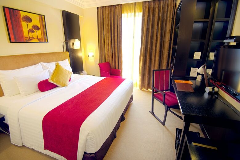 Hotel Sterlings Mac