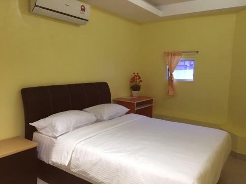 Posada Miri Budget Inn