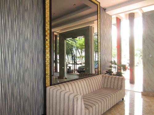 Waterfront Boutique Hotel