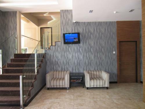 Waterfront Boutique Hotel