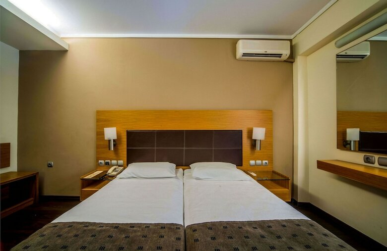 Hotel Capsis