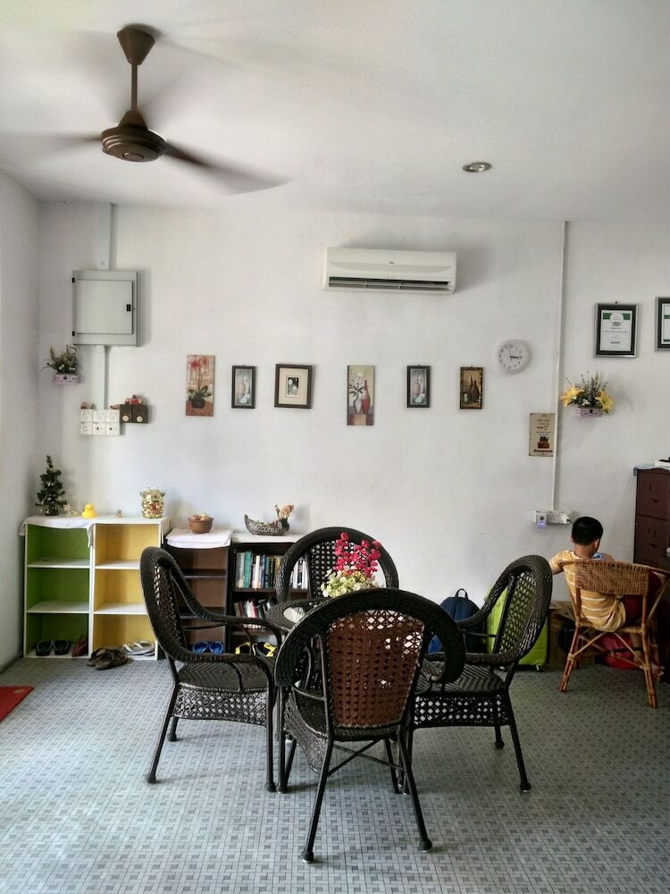 Albergue River One Residence