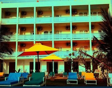 Hotel J