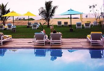 Hotel J