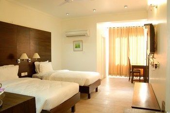 Hotel 66 Residency