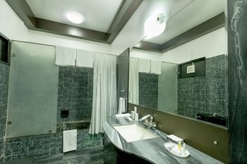 Hotel 66 Residency