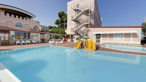 Hotel Fabilia Family Resort Gargano