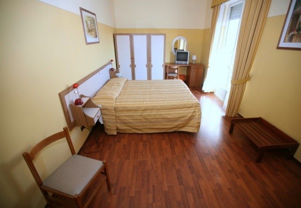 Hotel Tirreno