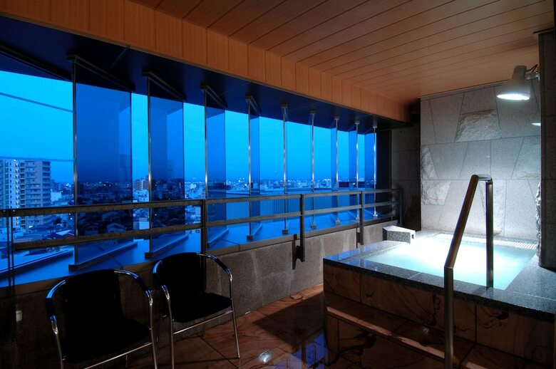 Toyama Manten Hotel