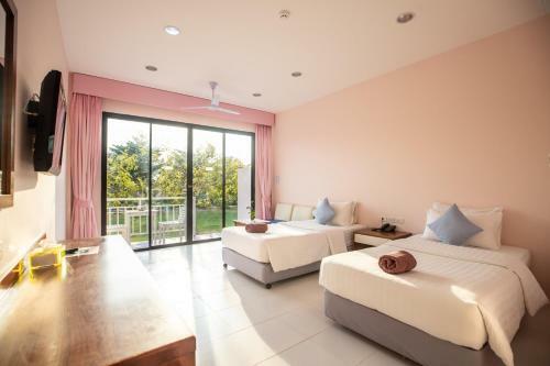 Hotel Xanadu Beach Resort