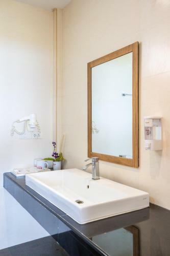 Hotel Xanadu Beach Resort