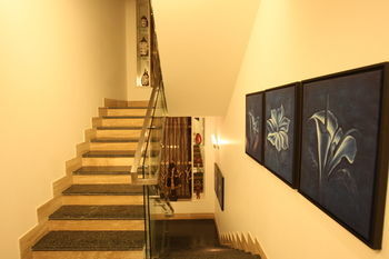 Emblem - A Boutique Hotel