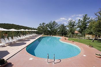 Aparthotel Villaggio Le Querce