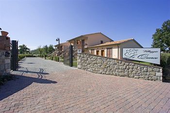 Aparthotel Villaggio Le Querce