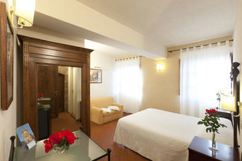 Hotel Scilla