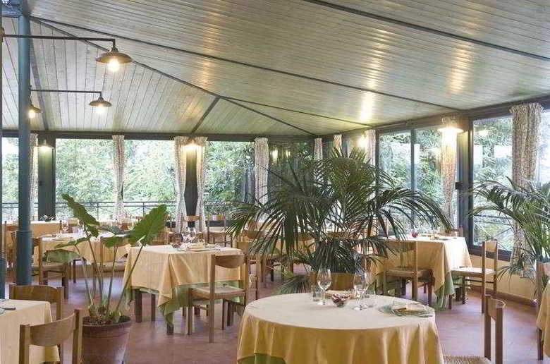 Sovana Hotel & Resort