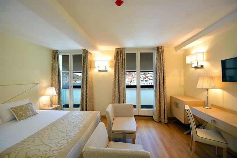 Grand Hotel Portovenere