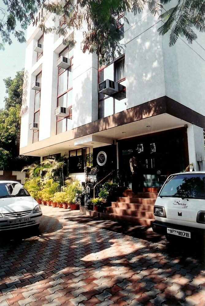Swan Inn Hotel