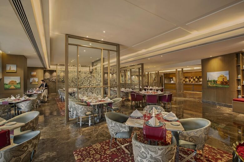 Kempinski Ambience Hotel Delhi