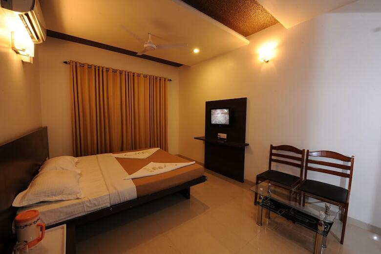 Hotel Sujal Heritage