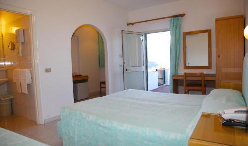 Hotel Paradiso