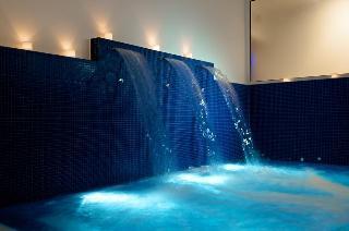 Hotel Mondial Resort