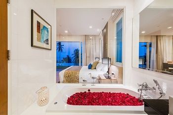 Hotel Centara Pelican Bay Residence & Suites Krabi