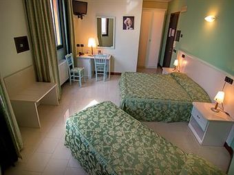Eden Hotel